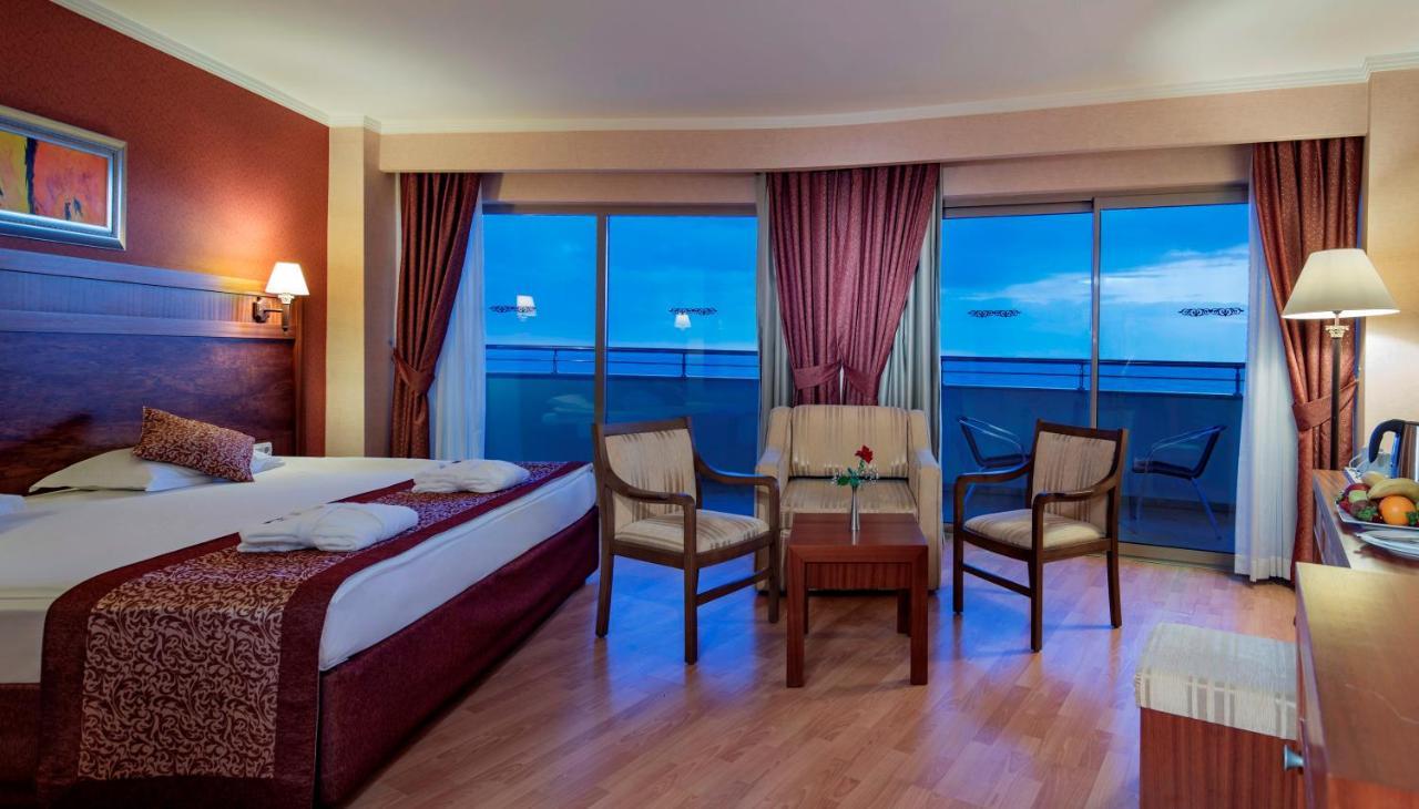 Alba Royal Hotel (Adults Only) Side Room photo
