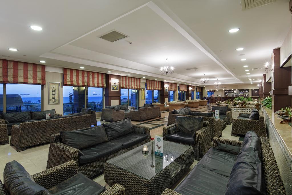 Alba Royal Hotel (Adults Only) Side Exterior photo
